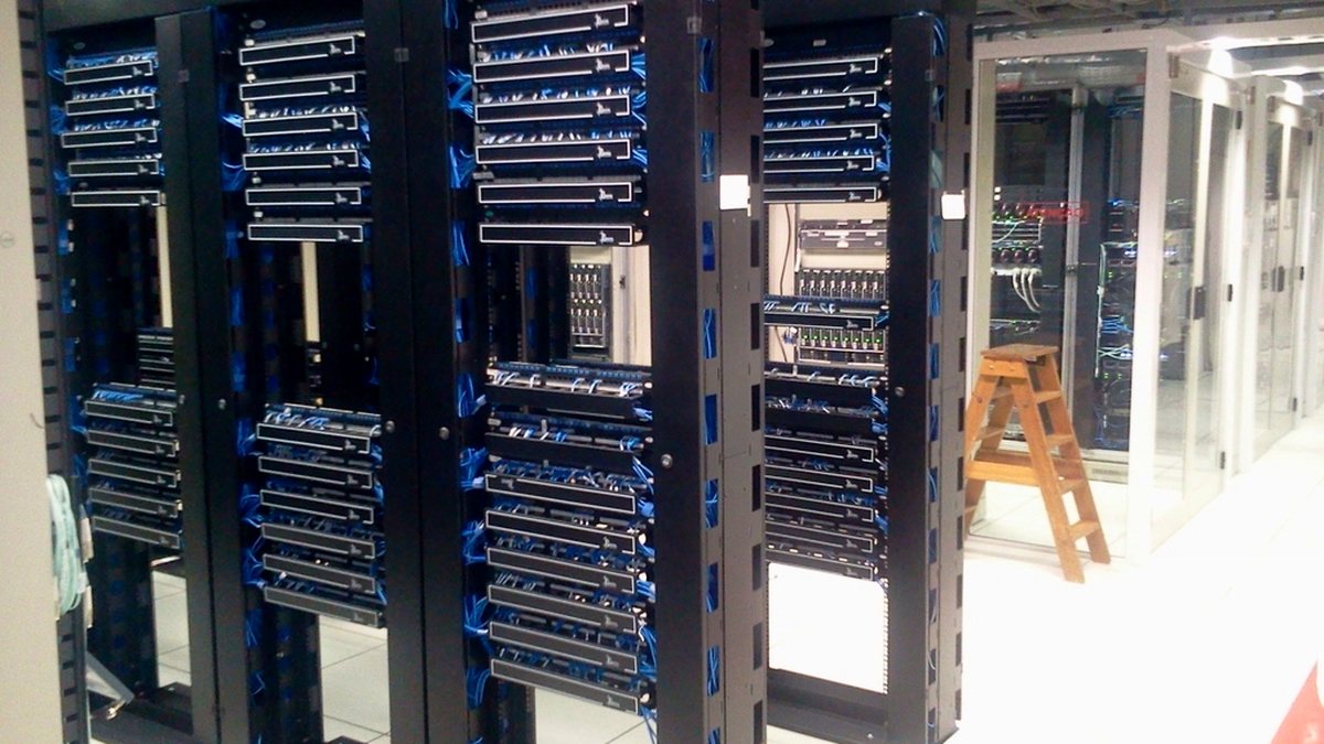 Регламенты по информационной безопасности: доступ, пароли, резервное копирование в Перми